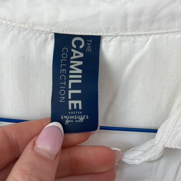 The Camille Collection oversize button up - Picture 3 of 11